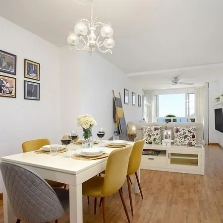 -malagasunapts-huelin Paradise Seaview Apartment *